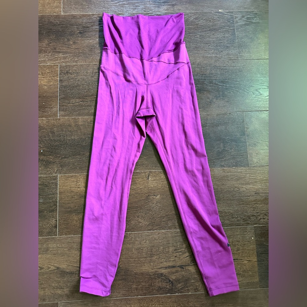 Nike Dri-Fit Maternity Leggings